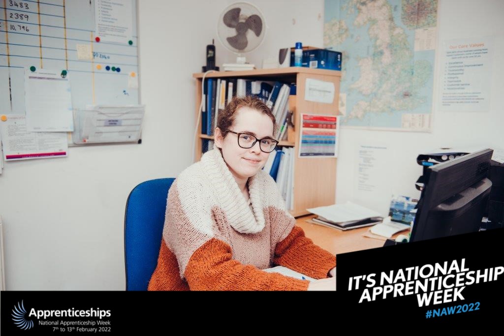 SWSTapes's tweet image. This week is #NationalApprenticeshipWeek 
Meet Anna; our Apprentice Marketing Assistant. Anna  is currently completing a Level 3 Marketing apprenticeship, supported by training provider @cirencoll.💻✨
#NAW2022 #BuildtheFuture #marketing #training @Apprenticeships