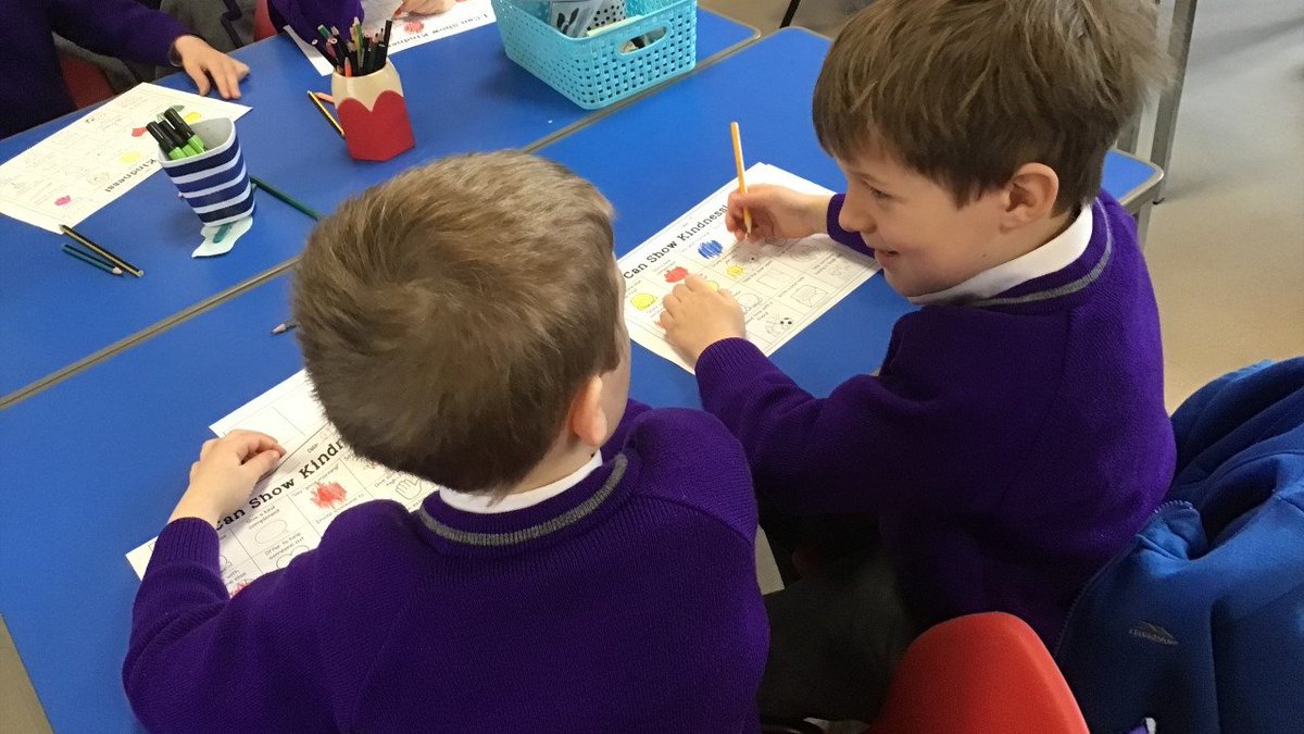 BansteadPrep's tweet photo. #Year1 talked about ways they could show #kindness and then coloured in their recent acts of kindness. They went onto make their own board to show their own ideas. #ChildrensMentalHealthWeek #childrensmentalhealthweek2022 #actsofkindness #BPS_Values #Compassionate https://t.co/trDhpVqA8Z