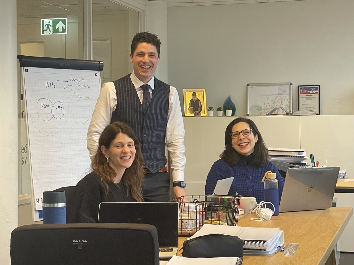 And some back stage from the <a href="/Sealeau/">SEALEAU</a> team 🙂🥳

<a href="/D_Sapoutzi/">Despina Sapoutzi</a> <a href="/kpanteleaki/">Kallirroi Panteleaki-Tourkodimitri</a>