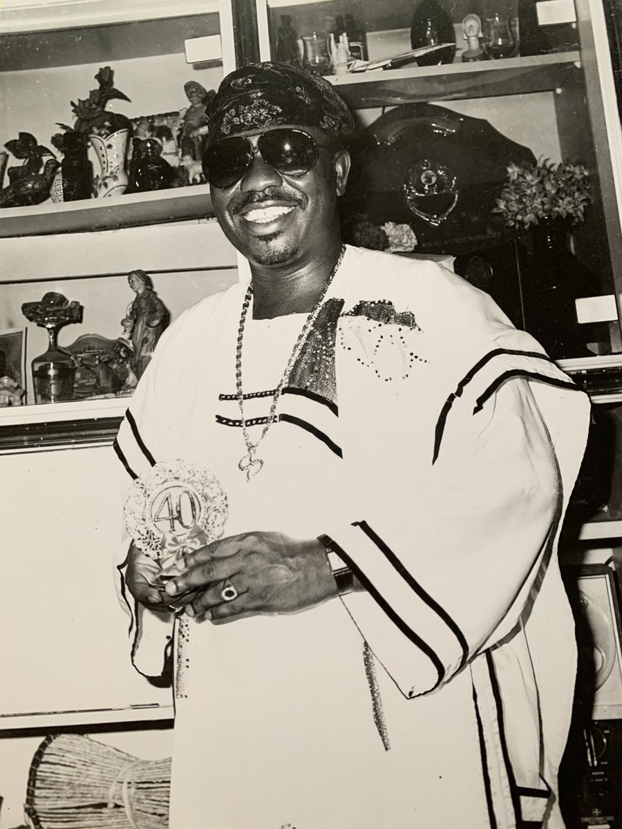 AyindeBarrister's tweet photo. Happy 74th posthumous birthday to the legend, Aare Dr Sikiru Ayinde Barrister MFR 🎉
Sing your favourite Barry line in the comments to celebrate him https://t.co/QXVqjFh3Kl