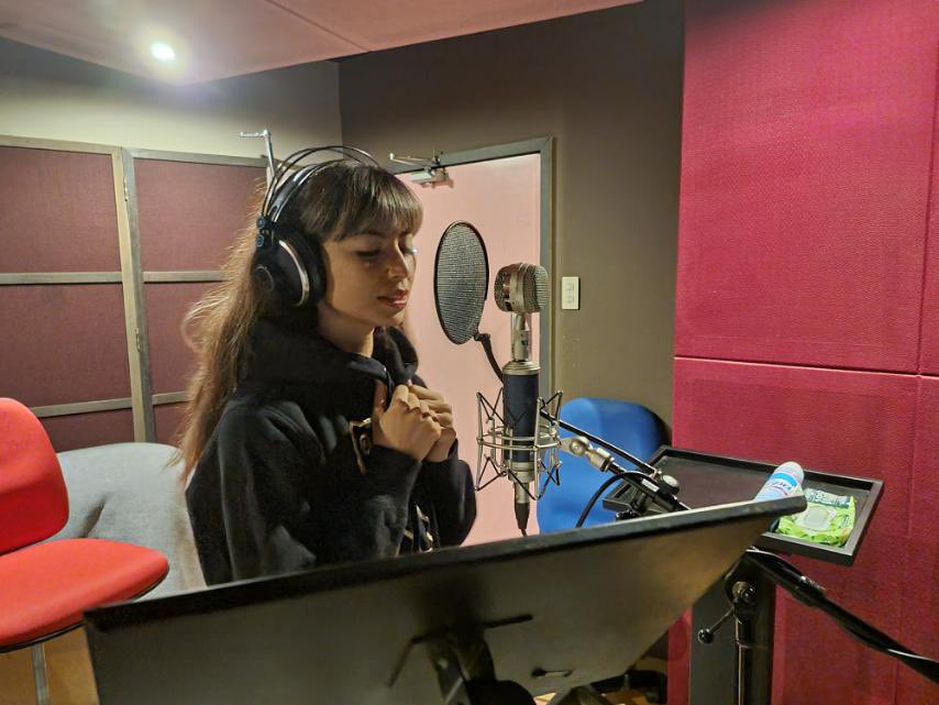 KapusoAllAccess's tweet photo. LOOK: Xian Lim (@XianLimm) and Glaiza De Castro (@glaizaredux) recording the theme song of their upcoming series “False Positive.”

#FalsePositive | Soon on GMA Telebabad https://t.co/9192MWhlHJ