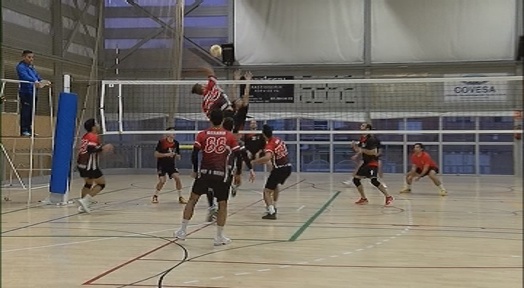 Canal Terrassa (@canalterrassa) on Twitter photo 🏐VOLEIBOL | Els dos sèniors del <a href="/CVTerrassa/">CV Terrassa</a> segueixen en forma en la fase d’ascens. El masculí supera per 3 sets a 1 l’<a href="/aeSandorC/">AE.Sàndor Cornella</a>; el femení guanya a domicili al <a href="/fscastellar/">FS Castellar</a> (0 sets a 3)
▶️Cròniques i imatges a terrassadigital.cat/els-dos-senior… #Terrassa #esportstrs #voleicat 🏐VOLEIBOL | Els dos sèniors del <a href="/CVTerrassa/">CV Terrassa</a> segueixen en forma en la fase d’ascens. El masculí supera per 3 sets a 1 l’<a href="/aeSandorC/">AE.Sàndor Cornella</a>; el femení guanya a domicili al <a href="/fscastellar/">FS Castellar</a> (0 sets a 3)
▶️Cròniques i imatges a terrassadigital.cat/els-dos-senior… #Terrassa #esportstrs #voleicat