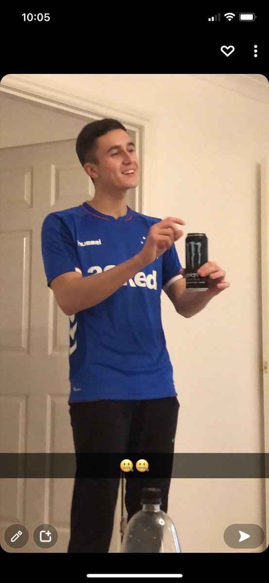 zazeezee18's tweet photo. Happy birthday brother hope it’s a belter 💙@LewisBurnfield https://t.co/pifBx3oClb