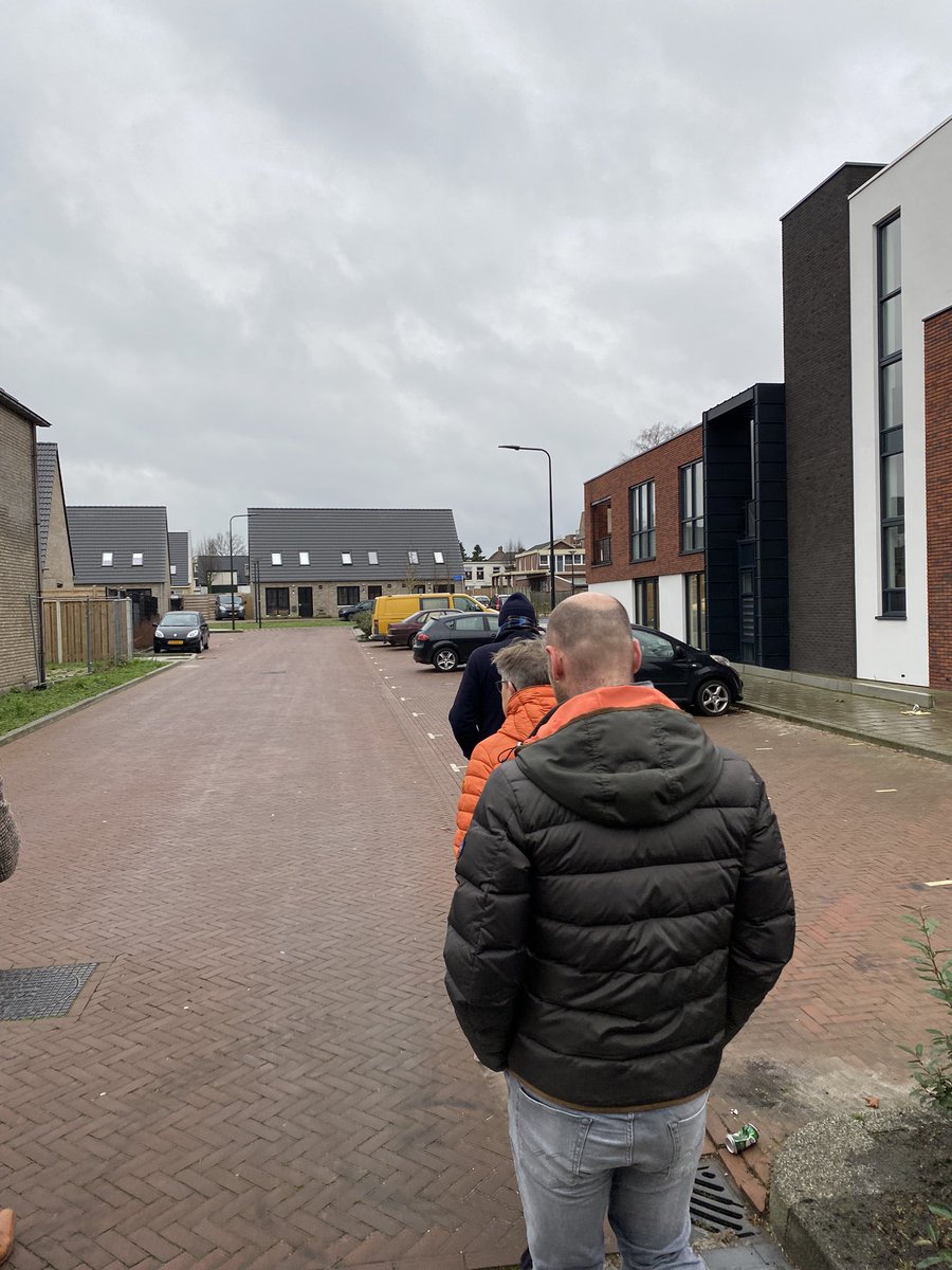 Inspirerend bezoek aan De lage Bothof te <a href="/Gem_Enschede/">Gemeente Enschede</a> fijnwonen met van Wijnen en De woonplaats. <a href="/VanWijnenGroep/">Van Wijnen</a> <a href="/DeWoonplaats/">De Woonplaats</a> <a href="/JolandaComino/">Jolanda</a> <a href="/ProvOverijssel/">Provincie Overijssel</a> de week van de circulaire economie en bouw!