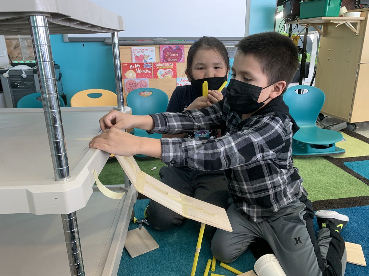 We love following the events in the Olympics. Yesterday we constructed some luge and bobsled tracks.  ⁦<a href="/acms_nanuit/">ACMS Nanuit</a>⁩