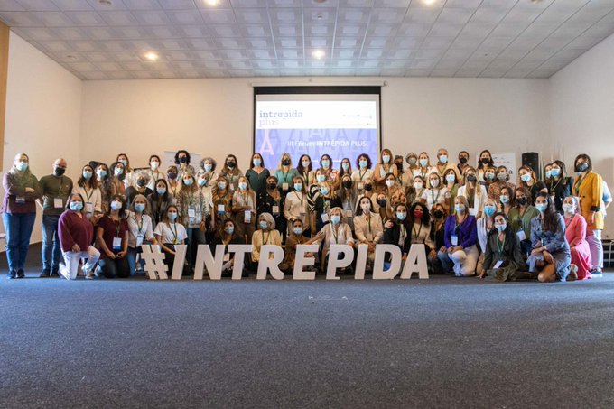 aemprende's tweet photo. 🎯IV foro #INTREPIDAPlus
📅24/25 febrero
📍#Faro (Portugal)
🔛 Encuentro para intercambio de ideas, creación de sinergias y aprendizaje entre #empresarias de 🇪🇸 #España y 🇵🇹 #Portugal
🟢Inscripciones hasta 14/2
✍️https://t.co/LG3OdF593w
➕info: https://t.co/FOKNnX1mhG
@poctep https://t.co/DJ3eEl8zp1