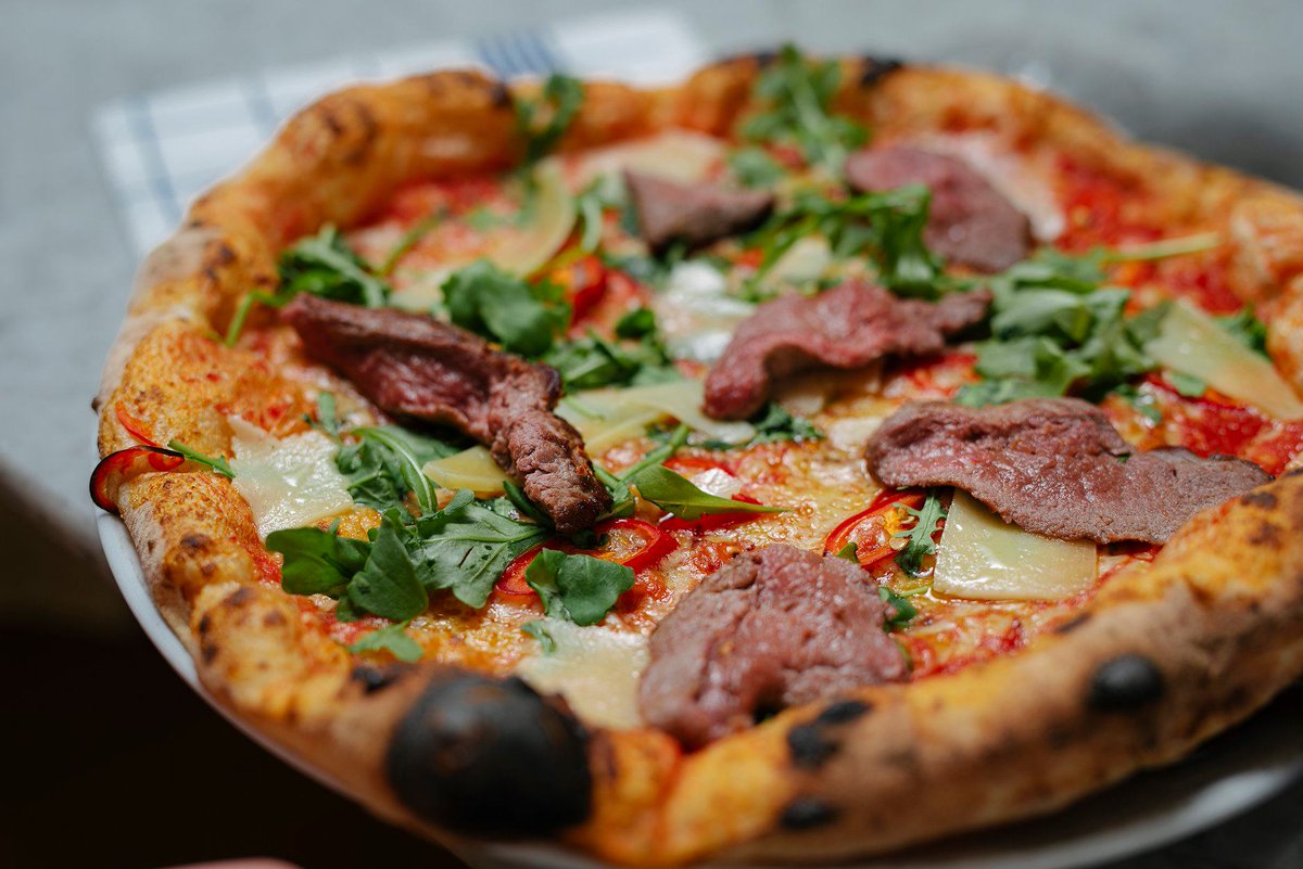 Today is officially the tastiest day of the year - #NATIONALPIZZADAY! 🍕

What better excuse can you have to make a trip to your favourite city centre pizzeria and order a Neapolitan style pizza topped with fresh ingredients?

Pictured ~ Philly Cheese Steak 🤤