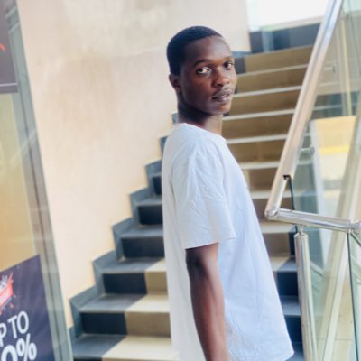 AzeezAbdullaahi's tweet photo. #NewProfilePic https://t.co/utriEEVNmc