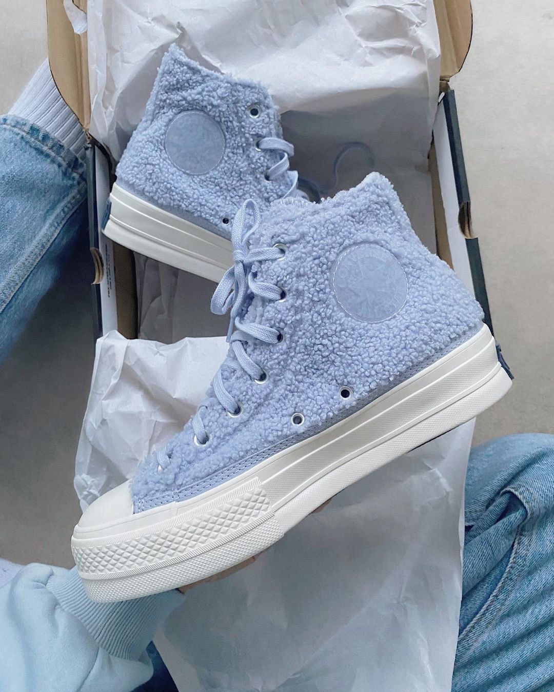 Fluffy converse top