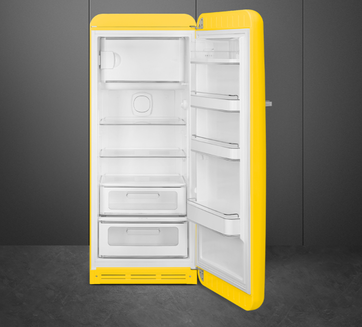 studio_smeg_ru's tweet photo. 🔶Холодильник FAB28RYW5 от SMEG

���️В холодильнике удивительным образом сочетаются уникальный стиль и инновационные технологии. Общий полезный объем составляет 270 литров, из них 244 - холодильная камера.

↪️Больше о данной модели: https://t.co/ZASMUyCe8r

#SMEG #смег #холодильник https://t.co/PpqL9645hp