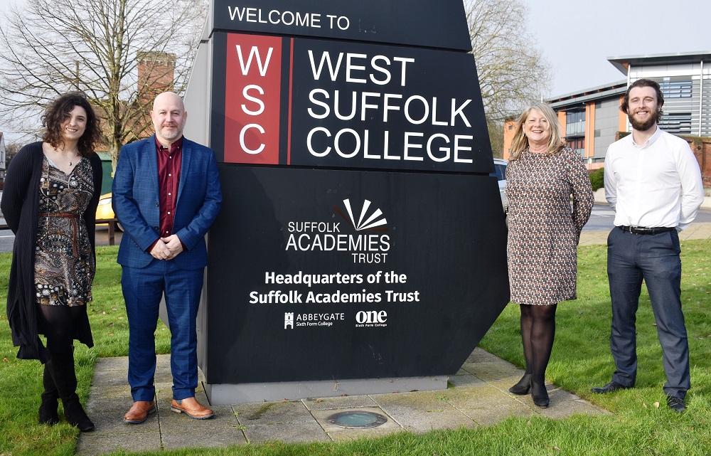 West Suffolk College has signed two major deals with <a href="/MyTimberwolf/">Timberwolf</a> and <a href="/VertasGroup/">Vertas Group Limited</a> to boost #apprenticeship roles.

Read the full story:
wsc.ac.uk/naw2022-partne…

Get involved:
Send our team an email at training@wsc.ac.uk or apprenticeships@wsc.ac.uk

#NAW2022 #Apprenticeships