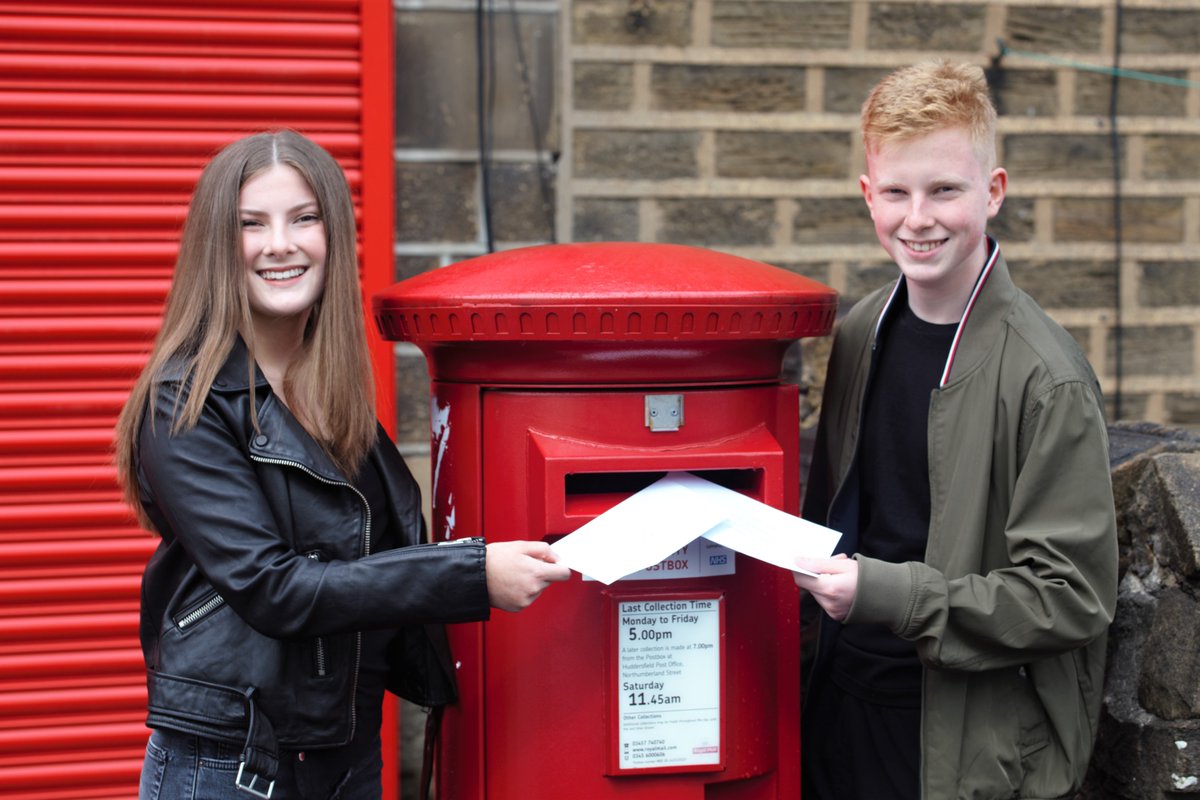 Don’t miss the new photographic exhibition <a href="/HuddsArtGallery/">Huddersfield Art Gallery</a> that celebrates ordinary people doing extraordinary things for our Kirklees communities during the pandemic.👏📸

You can see ‘A Year Like No Other’ for free, now until April 2022, Wednesday to Saturday 11am till 4pm.🗓️