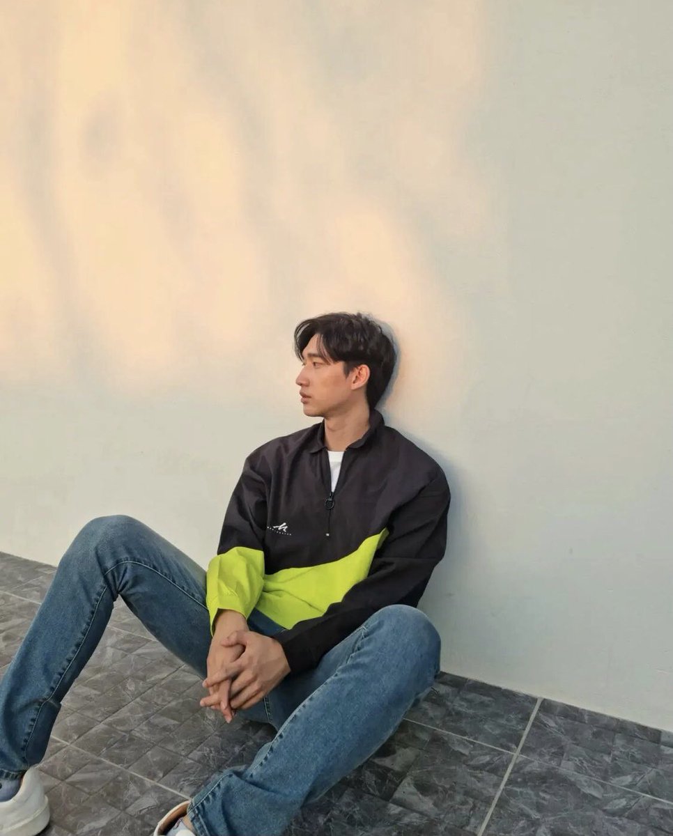 nohphouluangfan's tweet photo. 220209 | nohphouluang IG update 

" Still good 👽"
คุณภูหลวงเขา��าแน้ววว 💕🌷
 
 IG : https://t.co/JDc0YJzkh0

#วีนัสของโน่ #nohphouluang 🌷🌥✨ https://t.co/9E78eqZRoB