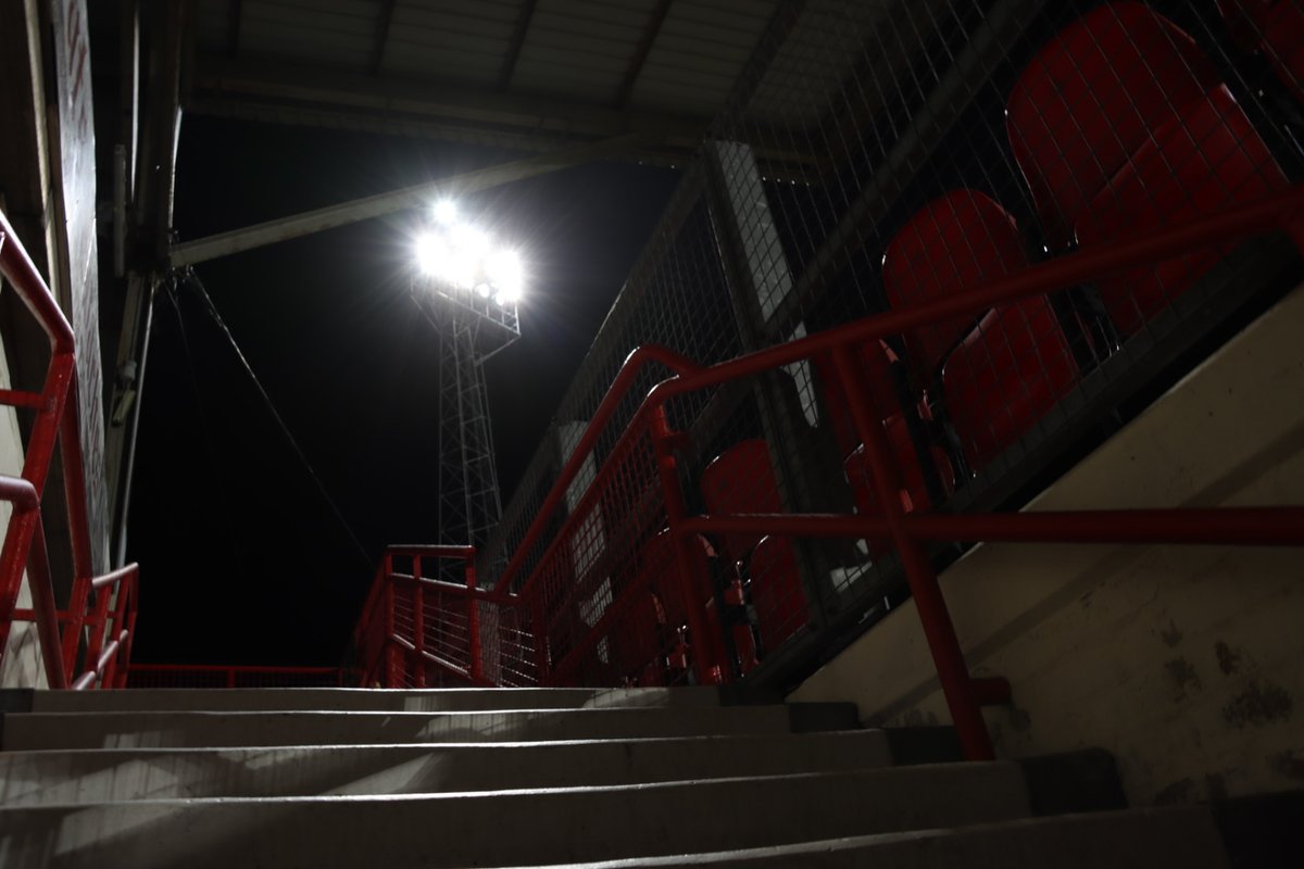 Wrexham_AFC's tweet image. 𝙀𝙞𝙣 𝘾𝙖𝙧𝙩𝙧𝙚𝙛 / 𝙊𝙪𝙧 𝙃𝙤𝙢𝙚

🔴⚪️ #WxmAFC