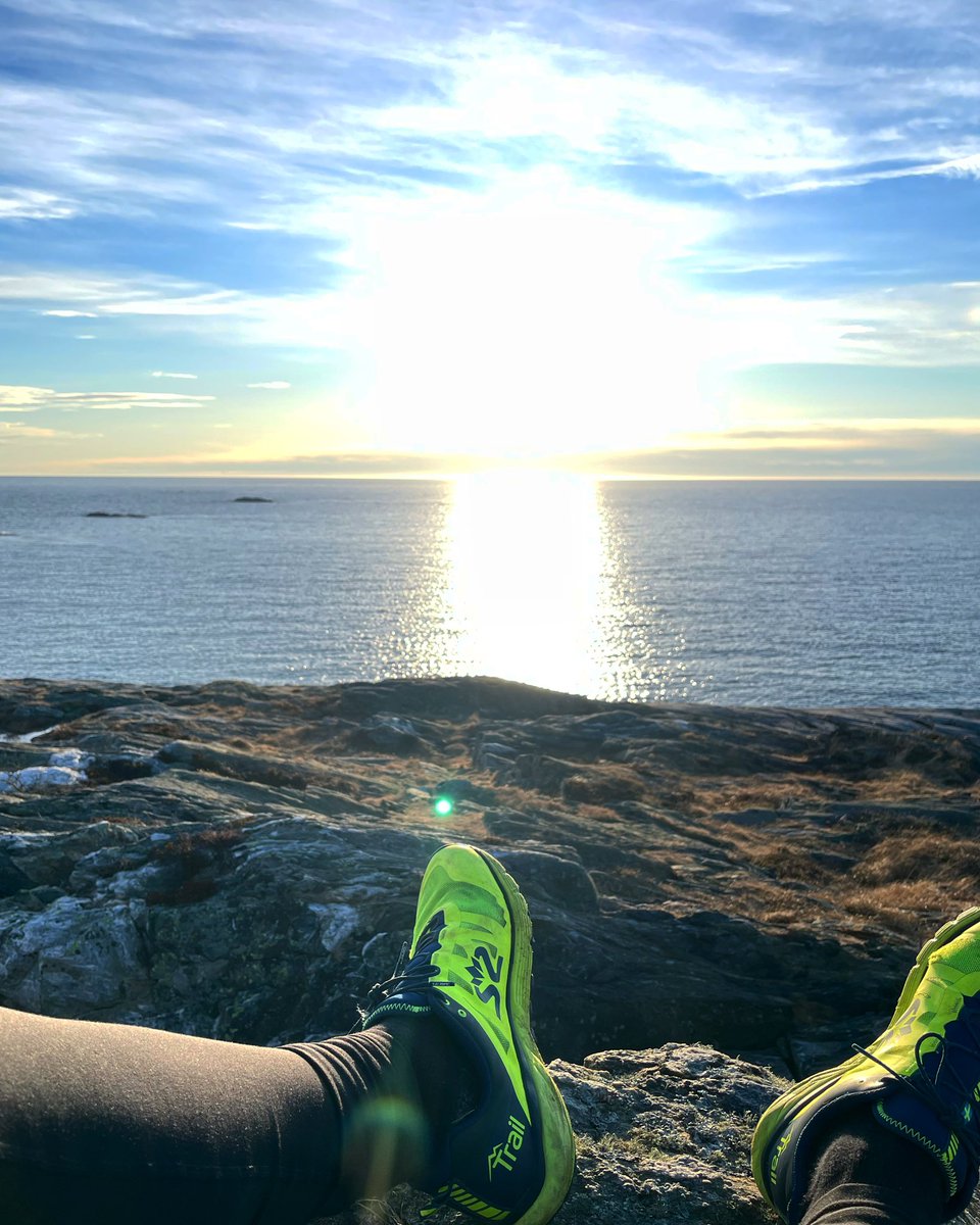 Nu är det endast 10 platser kvar till Koster Trail 2022! 👏💛 Se till att norpa en av de sista platserna 😀 Anmälan via kostertrail.se 

#kostertrail #kosterhavet #trailrunning #terränglöpning #löpning #lopp #nationalpark #västsverige #kosterhavetsekobod