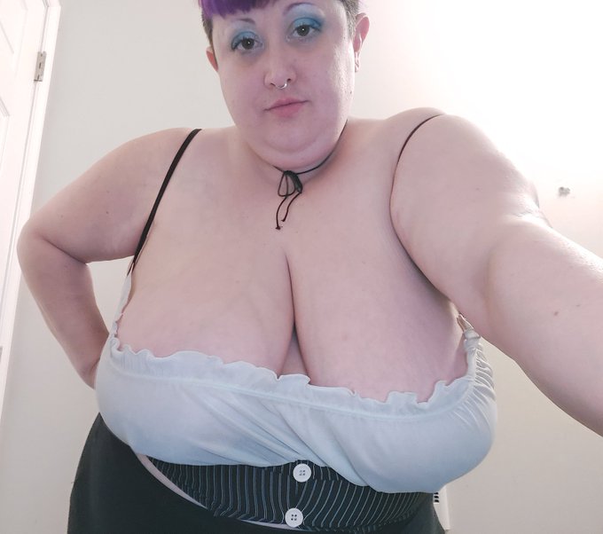 Good morning, ya bish!! #bbw #bigtitgoddess #BigTitsSaveLives #HugeBoobs #hugenaturalbreasts #Gothicc<a href="/tag/bbw"class="tags">#bbw</a><a href="/tag/bigtitgoddess"class="tags">#bigtitgoddess</a><a href="/tag/bigtitssavelives"class="tags">#BigTitsSaveLives</a><a href="/tag/hugeboobs"class="tags"><span>#hugeboobs</span></a><a href="/tag/hugenaturalbreasts"class="tags"><span>#hugenaturalbreasts</span></a><a href="/tag/gothicc"class="tags"><span>#gothicc</span></a>