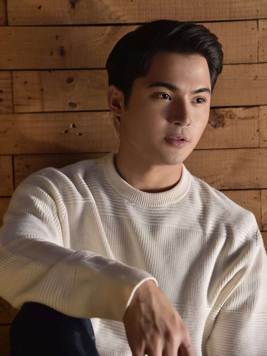 EianRances's tweet image. to whatever the future will bring