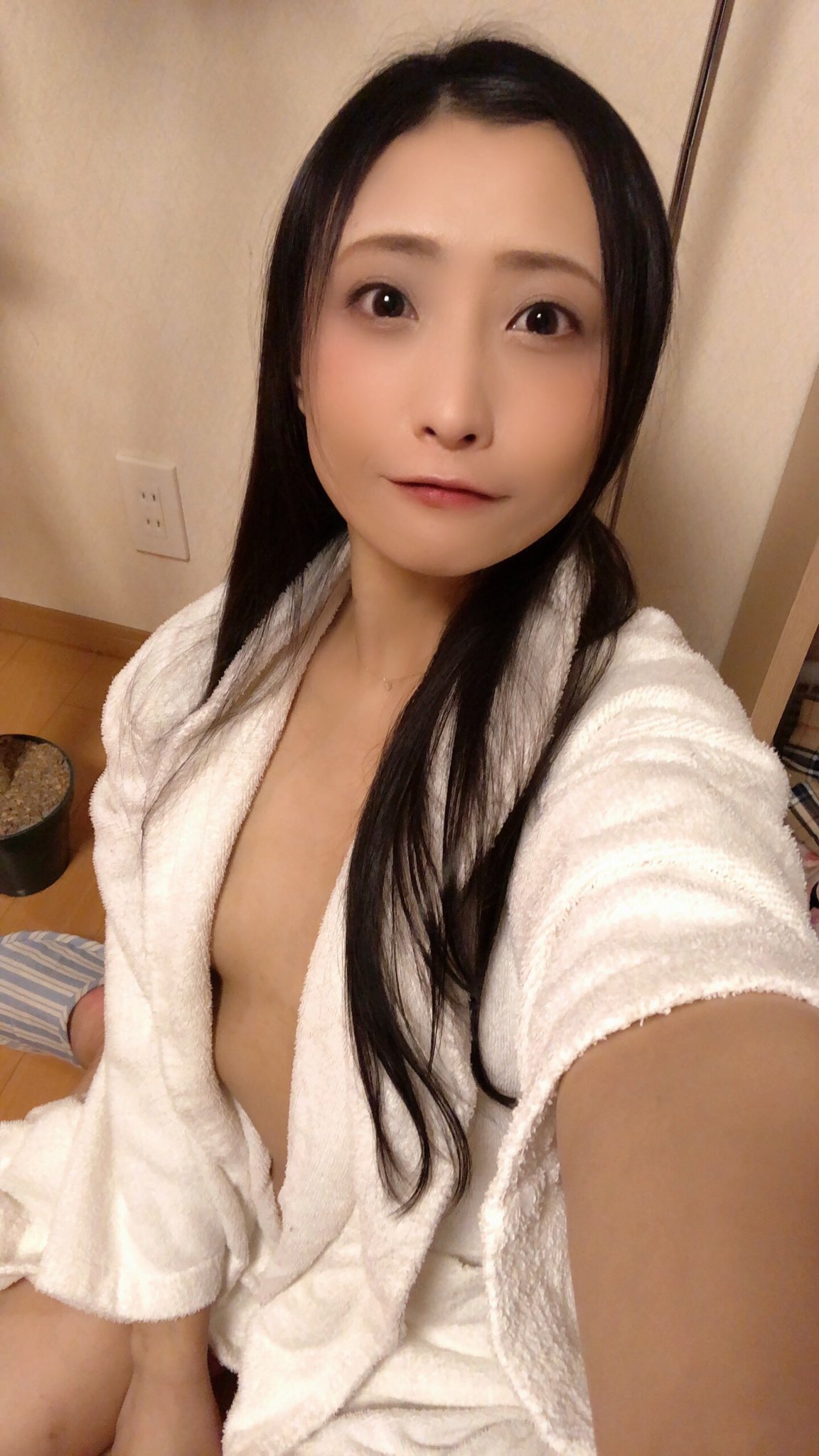 神納花@AV女優 on X:  
