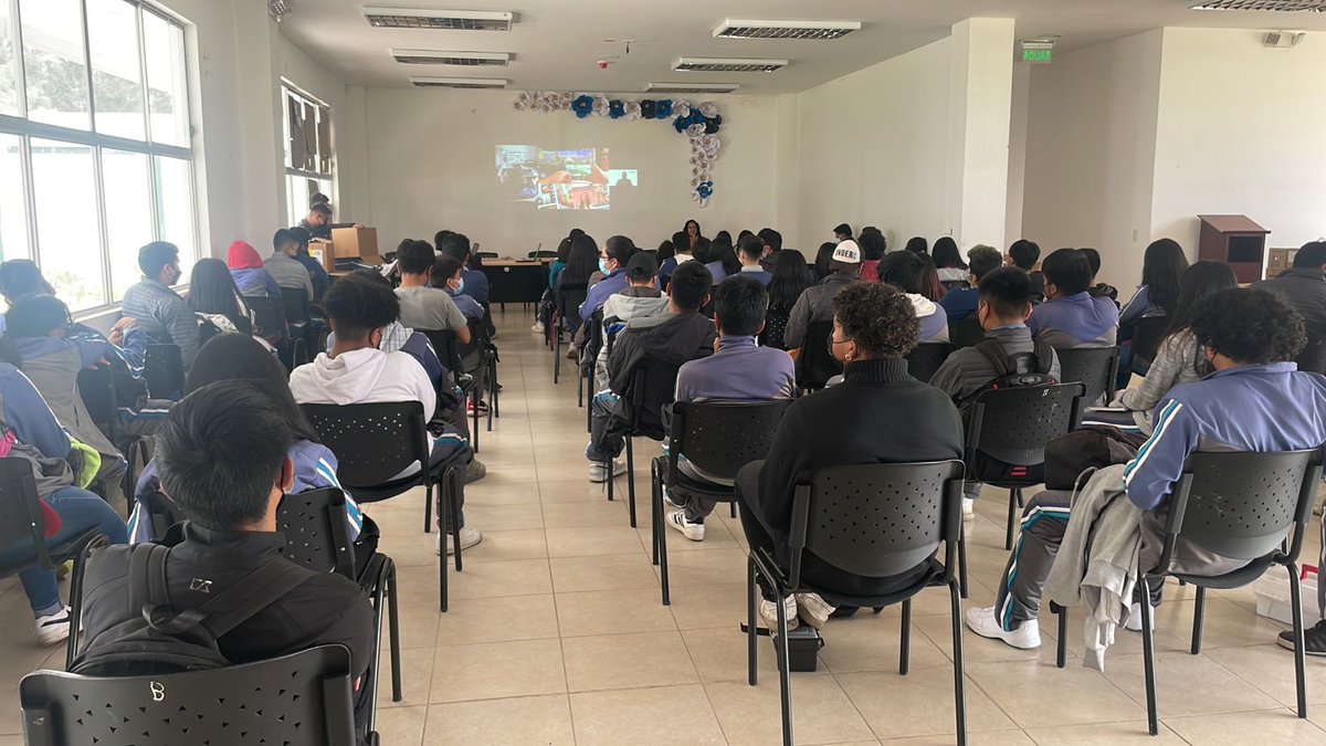 coli6's tweet image. Que gusto se repliqué la capacitación y tips de riesgos en Internet para niños y adolescentes en el día del Internet seguro 👍