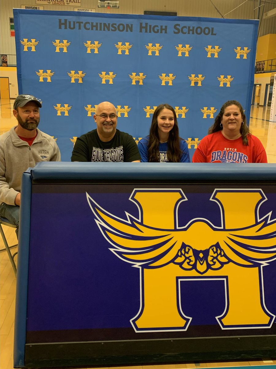 leaders_hhs's tweet photo. Congrats Stephon Hunter abs Liberty Limon for your signings today!! #Salthawk Strong!! https://t.co/SQQlkFz9NZ