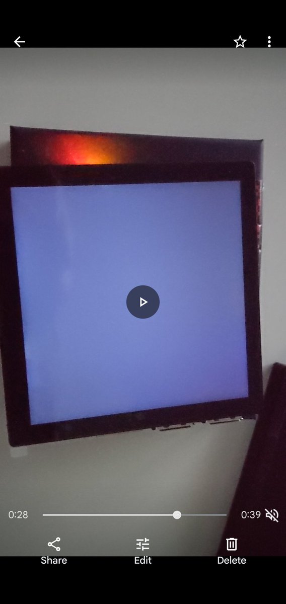 AndreFvchs's tweet image. I can&apos;t get my HyperPixel display to work. It boots up but stays black. 👀

Does anybody know what could be the issue here by any chance?

Raspberry Pi 3B+
Latest RP OS 64 bit
Hyper Pixel 4.0 square (2021)
__
#raspberrypi #hyperpixel #raspbpi #dev #pimoroni