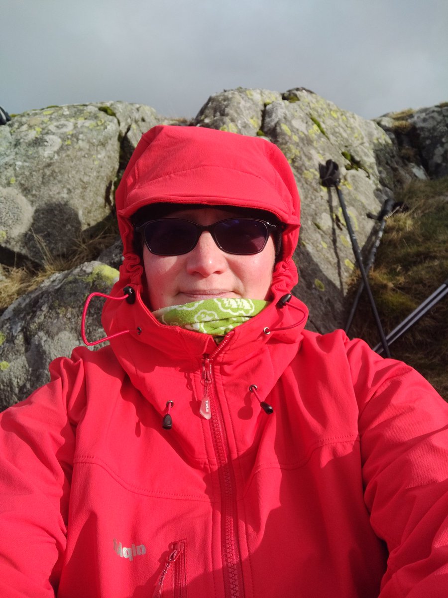 psykokath's tweet photo. Purchased Tuesday @Alpkit #Keswick Tested Wednesday #CarrockFell #HighPike #Resolute Verdict: winner! https://t.co/Wc8R4kMRqM