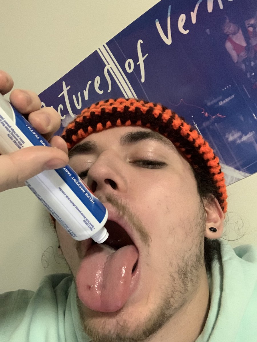 I H8 Hoco tweet media