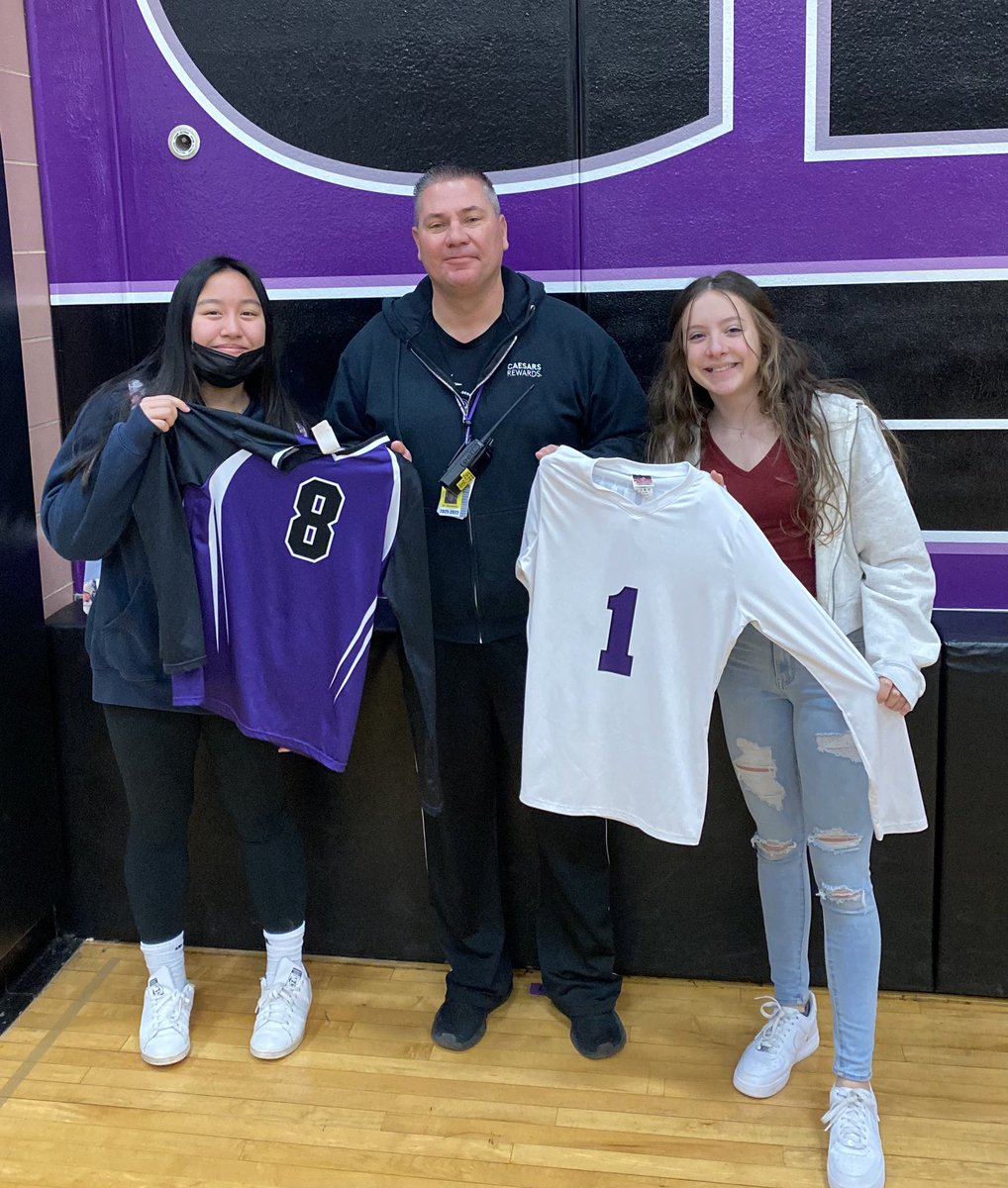 Proud to receive these jerseys today from two of the best student athletes around. Go Wildcat Volleyball <a href="/CenturyWildcats/">Century Junior High</a>