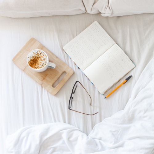 LatexBio's tweet image. Comment aimez-vous votre café ? ☕️ 

Allongé sur votre matelas ou serré sous votre couette ?

Vous voulez tester cette couette toute douce en coton biologique, n’hésitez pas à aller sur notre site pour découvrir