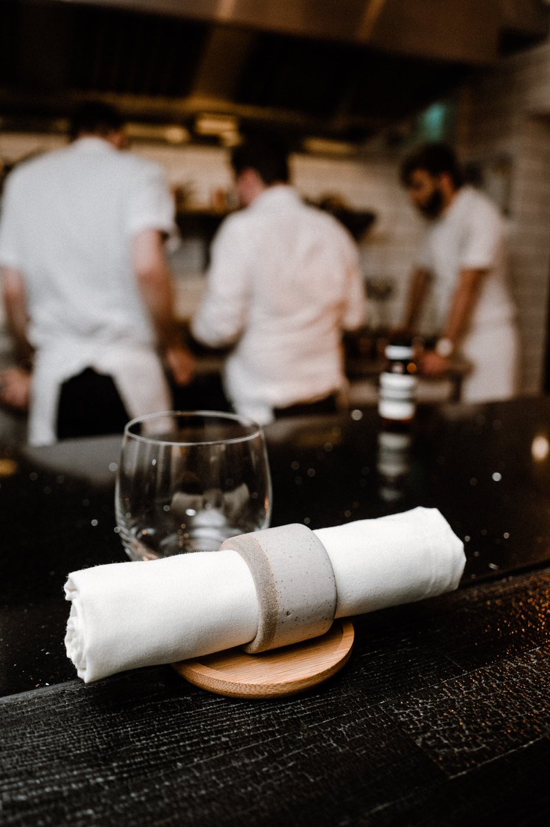 Following a cancellation, our Chefs Table is now available tomorrow evening! 

Thursday 10th February 
2-4 guests
8.30pm

Book online 🐷

lecochonaveugle.uk/booking/