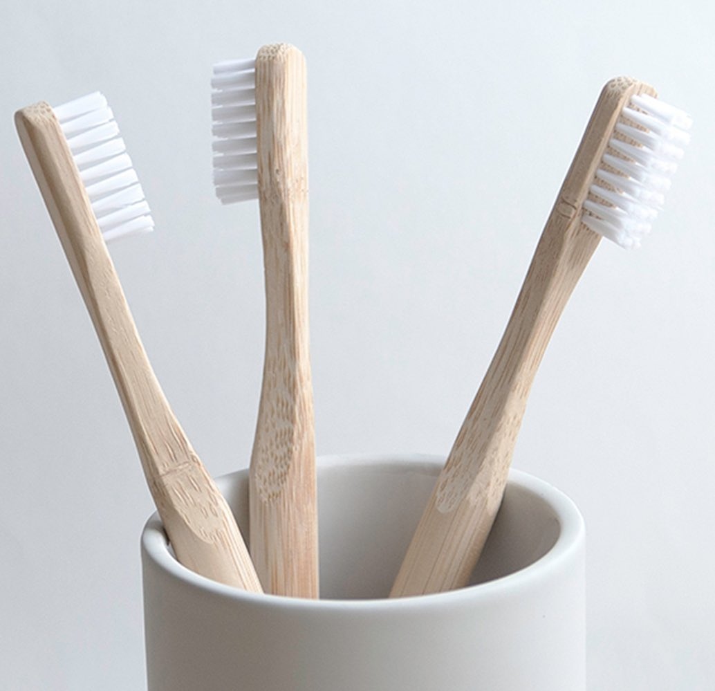 TreeClicks's tweet image. Sustainable living does not mean that you have to live without any comfort. 🌿 It means that you consciously deal with some things and with the energy that you use, and think about the choices you make in daily life. ♻️  
treeclicks.com/sustainable-li…

Photo by @north.ecostore