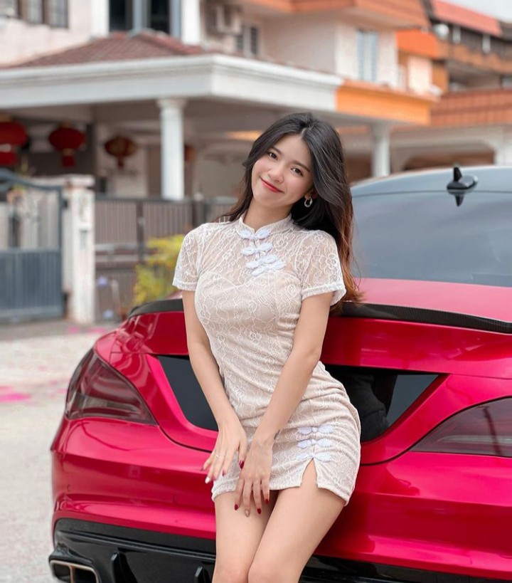Wanshe15's tweet photo. 新一轮（19）
称呼：翘股淫狗
特性：很喜欢被后入
属性：美女YT网红骚货母狗
要从后面把翘股淫狗操一操
要意淫或文爱的请在留言区直接开始
#意淫 #文爱 #射屏 https://t.co/F9Yeyv3dIB