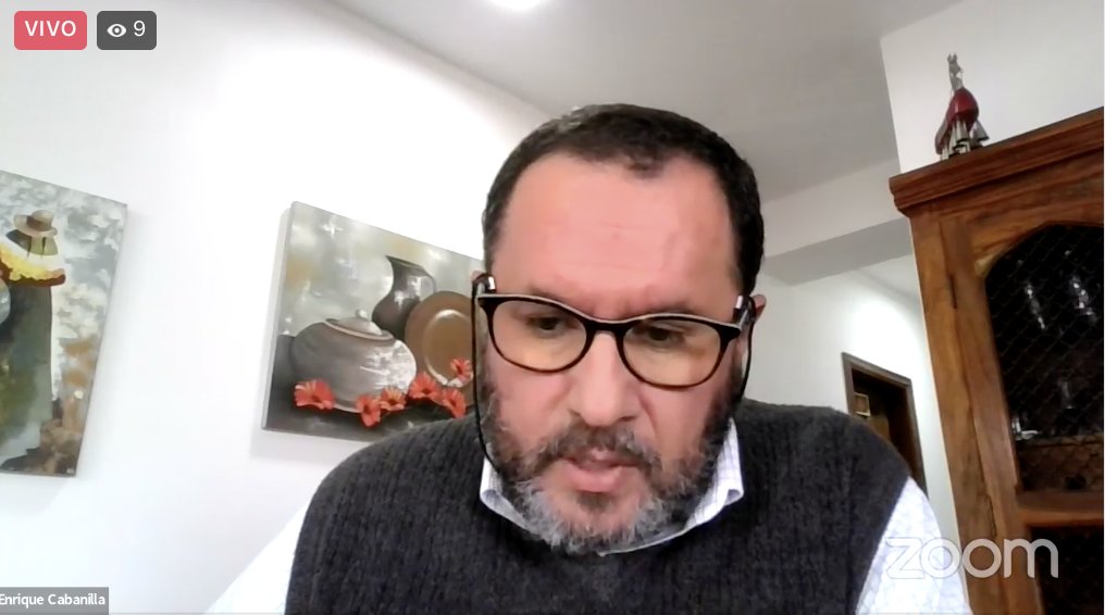 #LeyDeTursimo | Enrique Cabanilla, Director de la Escuela de #Turismo de la <a href="/lacentralec/">Universidad Central del Ecuador</a>, considera que la ley debe regular toda modalidad de gestión empresarial, permitir la profesionalización y establecer un modelo de gobernanza participativa e inclusiva.