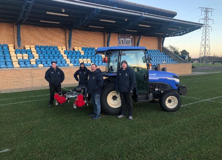 FairwaysGM's tweet photo. Robert Gordon’s College opts for @MaredoBV MT 200 Flex-Verticutter

https://t.co/QzlkI2fKX6

“Controlling thatch in the top layer of a natural grass surface is so important. The amount of organic matter we can take out with the Maredo is amazing.” 
Head Groundsman, Donny Reid. https://t.co/QZdTPWuJTo