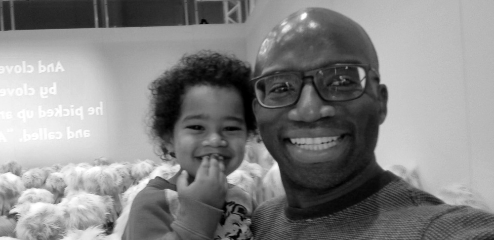 Our #TOStPauls community tragically lost one of its brightest smiles in Ike Kaja in a terrible act of violence.Sending my deep condolences to his friends &amp; family as they grieve this immeasurable loss. 

Read more of Ike's legacy &amp; share your own words 👇🏾

rotman.utoronto.ca/Connect/MediaC…