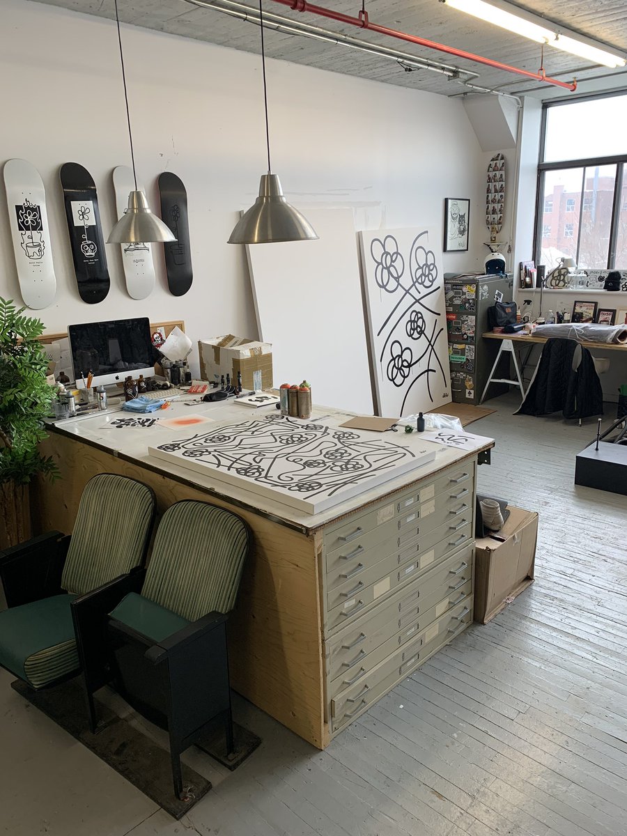 lebicar_'s tweet photo. Studio in full effects ✨ https://t.co/FVqQ65TYh9