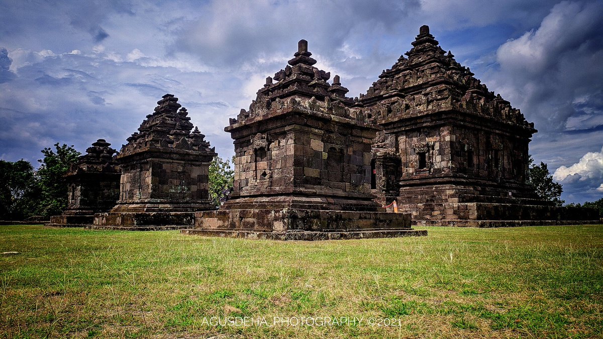 gusdeha75's tweet photo. @Jogja_Uncover hanya sekedar penikmat sejarah... https://t.co/DiFwKvQNG9