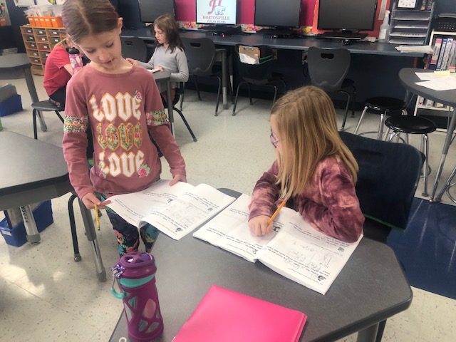 HortonvilleSD's tweet photo. NGES 2nd graders in Mrs. Neuville's class love putting their brains 🧠 together to solve math problems. They rock at sharing their thinking and trying out strategies together.
➗
✖️
➕
#HASD #NGES #Math #2ndgrade https://t.co/a4JMf1muA1