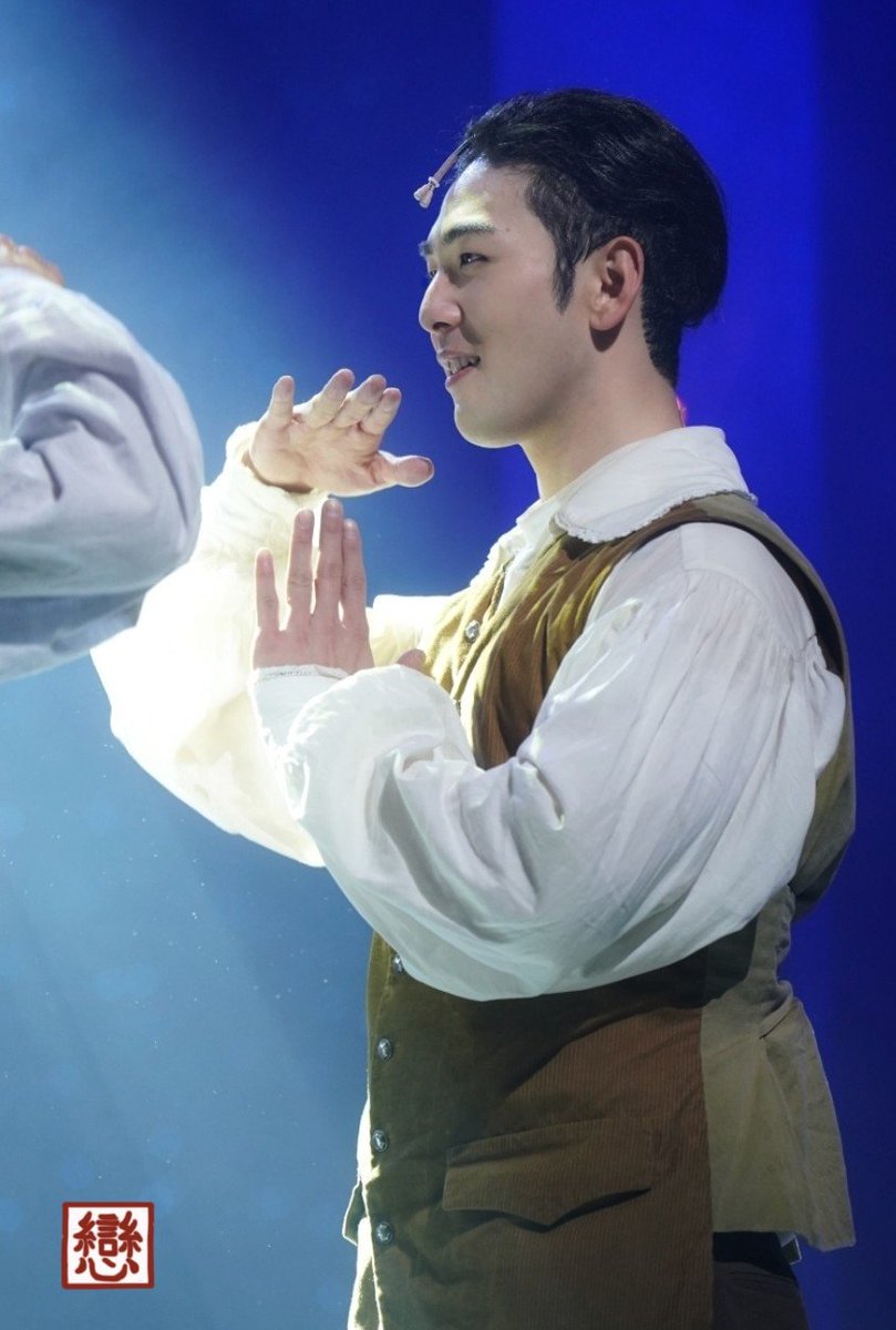 KBH950721's tweet photo. 220209 뮤지컬 이퀄 프리뷰

오오~ 쌍괴레스(? 까로~~~

#뉴이스트 #NUEST
#강동호 #백호 #BAEKHO #姜東昊 https://t.co/Lv8gitoIMY