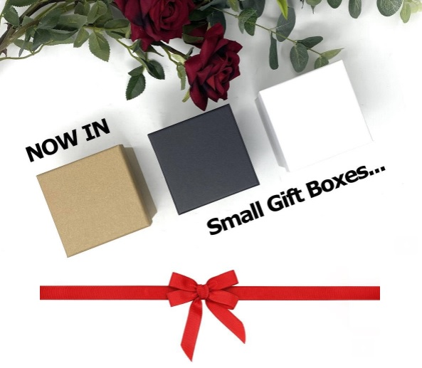 APLpackaging's tweet photo. Our Small Gift Boxes are NOW IN! Choose from fresh white, black, and brown. Perfect for gifting cosmetics and perfume. https://t.co/TP8mGg77sY
