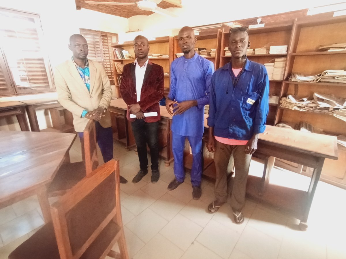NCpmct's tweet photo. Ce mardi 08/02/2022, l'ONG Dévelopement Holistique Africa, conduite par son président M. Amadou Togo, son Directeur Georges Amagana Togo et Elie Anomolou visite Nègè Blon afin de mieux connaître Nègè Blon et ses programmes dans la perspective de nouer un partenariat solide. https://t.co/arLOJNLNws