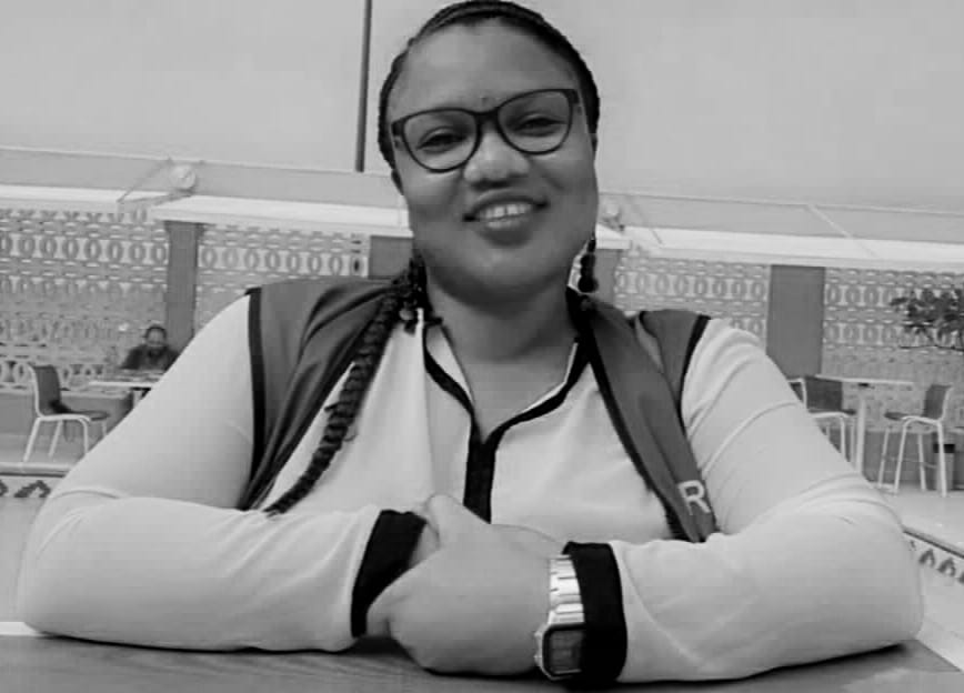 Maimuna Bari, one of the journalists with Radio Capital in #GuineaBissau who were attacked by armed soldiers on Feb. 7, is in coma. Doctors say her condition is critical, having sustained rib and spine injuries from a fall from 4 meters.
mfwa.org/radio-capital-…