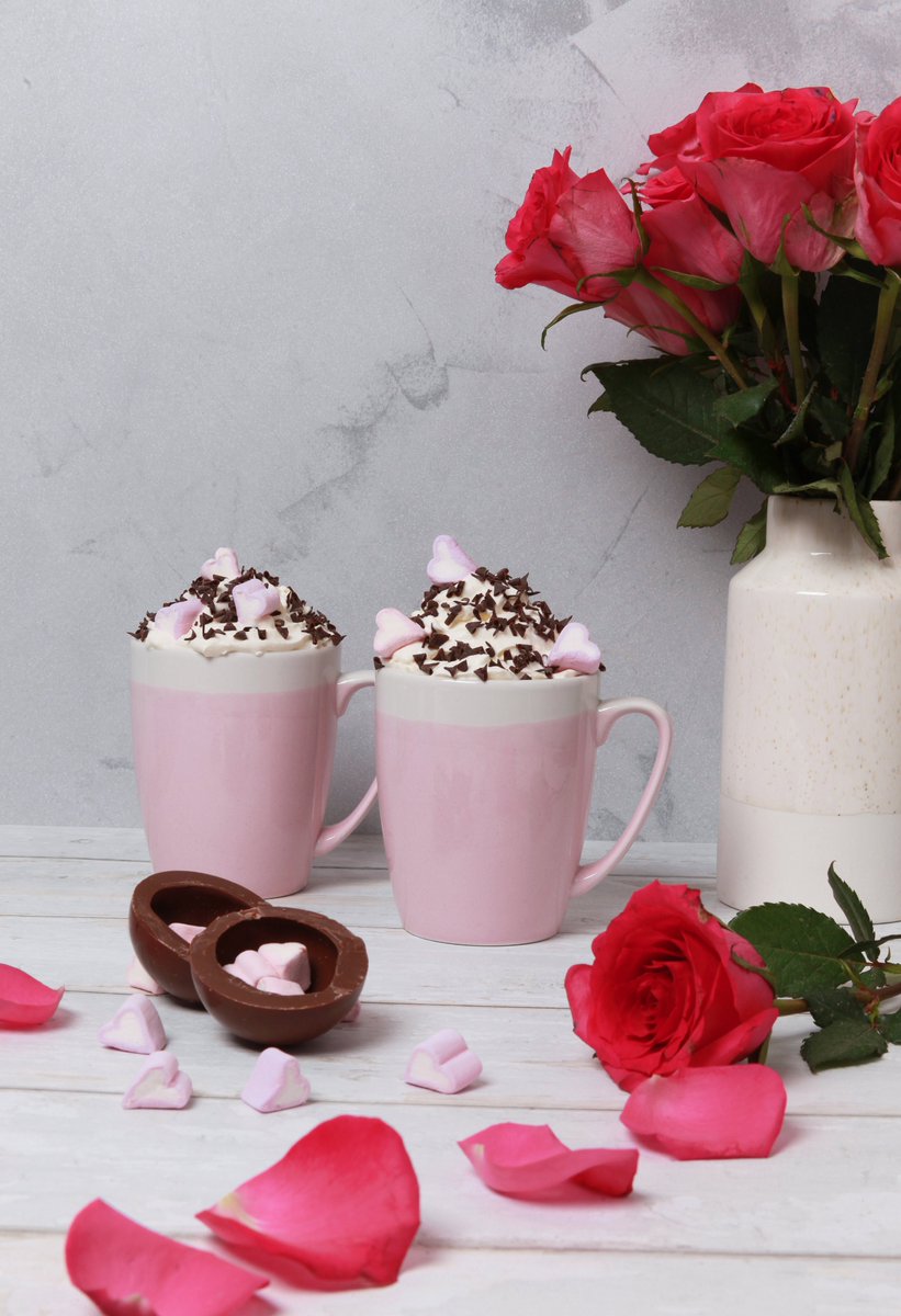 CocobaChocolate's tweet photo. Planning to celebrate #galentinesday or #ValentinesDay this weekend? π
Share the love with our Heart Marshmallow Hot Chocolate Bombes and make it an unforgettable one this year π€©π«
#hotchocolatebombes #giftsforher #valentinesgift #giftsforhim https://t.co/whXZbF5GXE