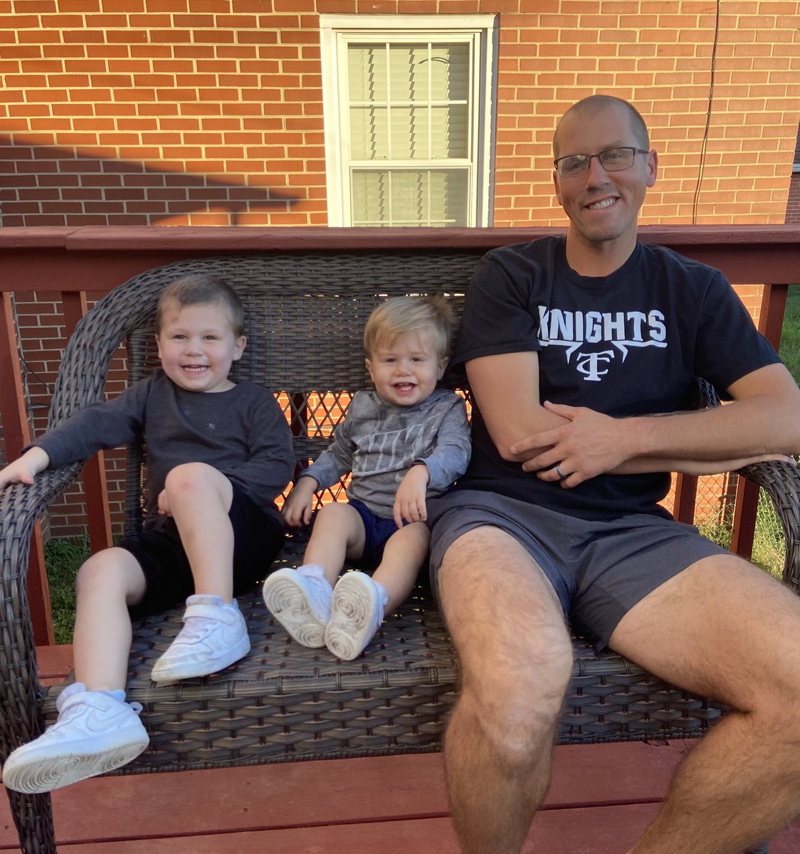 CameronRenee10's tweet photo. I don’t think he would like anything more than for me to tell everyone it’s ANDREW BROWN’S BIRTHDAY! 😂😂 Happy birthday @brown613! The boys and I think you’re the coolest💗 https://t.co/2nvbbgpEpu