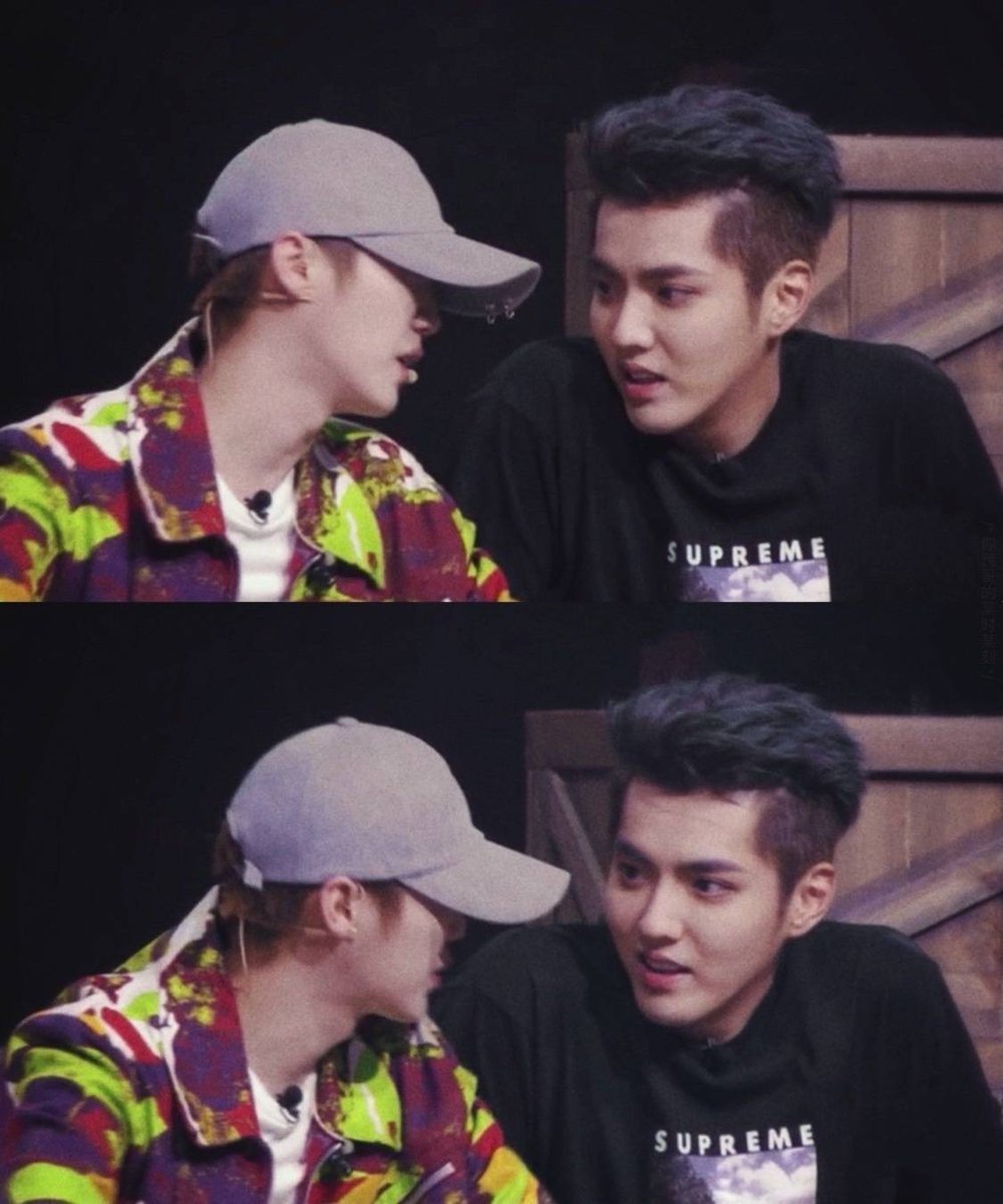 himaemiya's tweet photo. คิดถึงตอนเขาอยู่ข้างๆกันเนอะ ยุบยับในใจไปหมดเลยค่ะแม่

สายตาฝานคือที่สุดอะ มองแบบแสนรัก #KrisLu #FanHan #牛鹿 https://t.co/YoQM5EkTmr