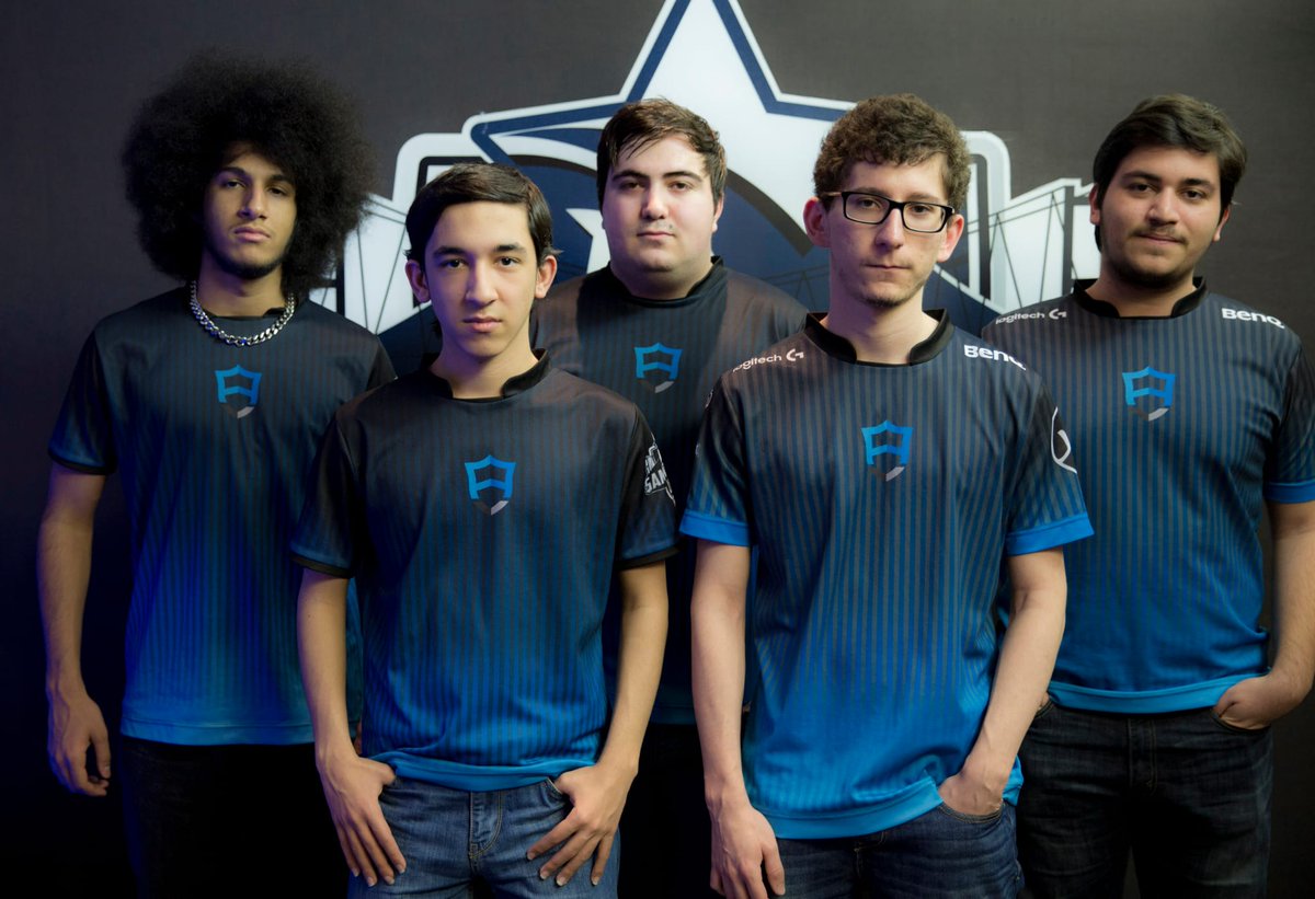 Team Aurora tweet media