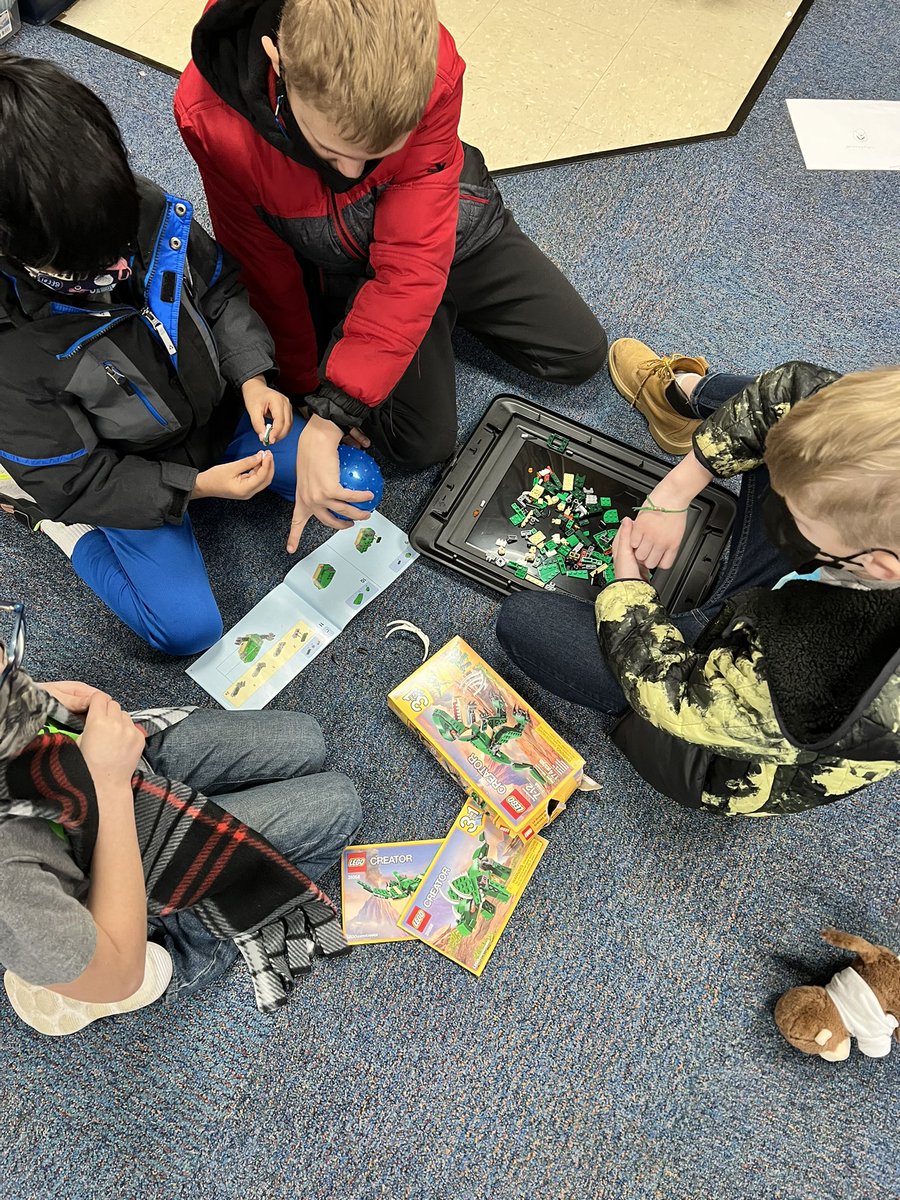 Rescheduled Global Play Day off to a great start! 💥🌍🎉 <a href="/GSPlayDay/">Global School Play</a> <a href="/FESTigersHSE/">Fishers Elementary School</a>