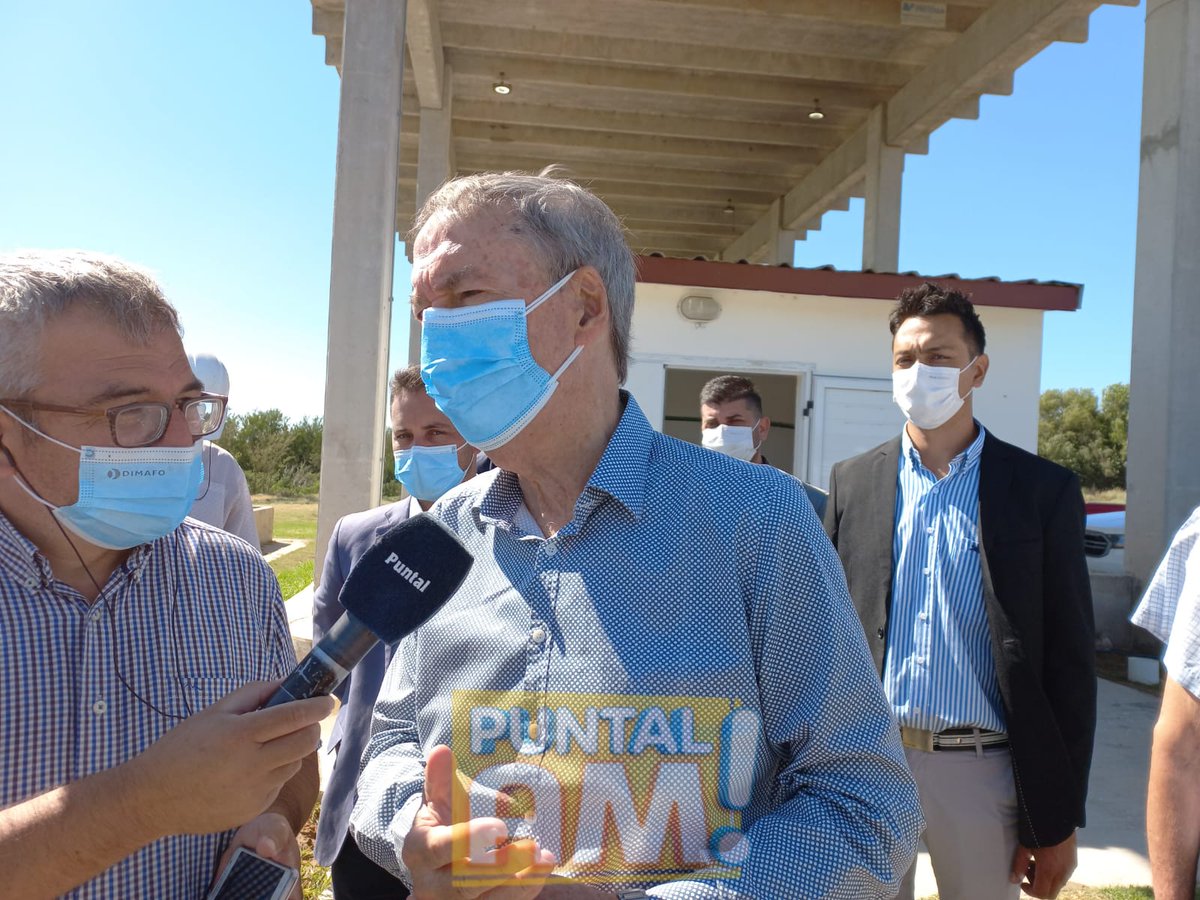 AHORA - Schiaretti recorre la planta cloacal local

#PuntalAM en exclusiva con <a href="/JSchiaretti/">Juan Schiaretti</a> 
"Esto es increíble es muy importante par la salud de los riocuartenses, para la higiene y el servicio cloacal. Este trabajo lo hemos hecho en conjunto con el intendente <a href="/jmllamosas/">Juan Manuel Llamosas</a>