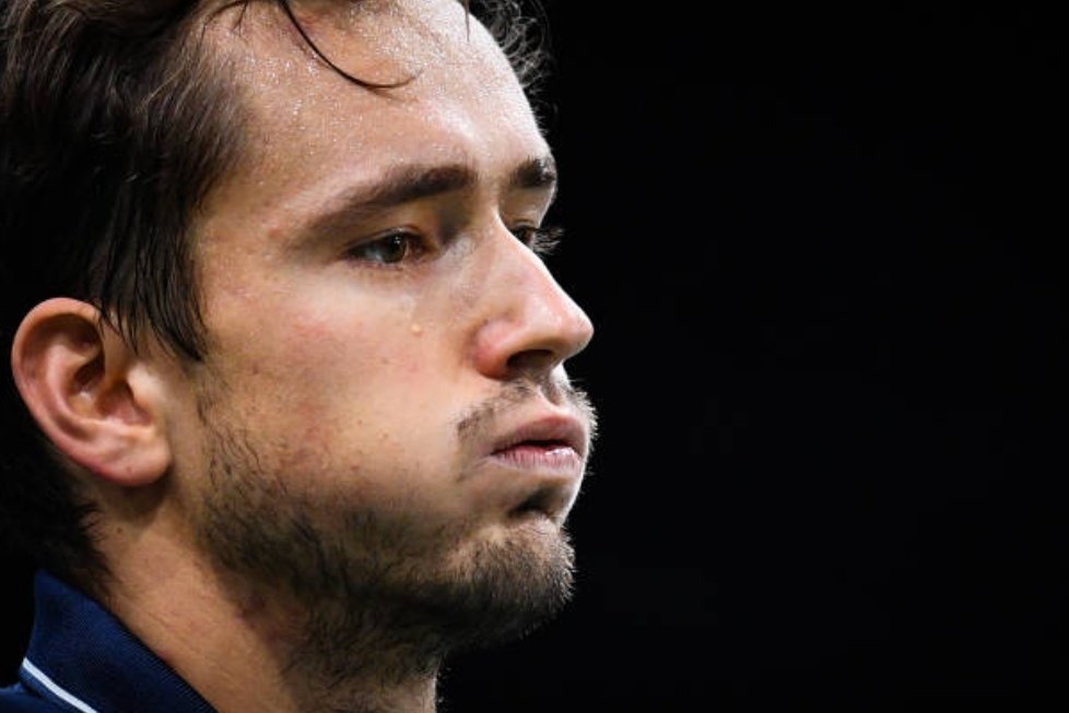 days without meddy tennis be like 😒