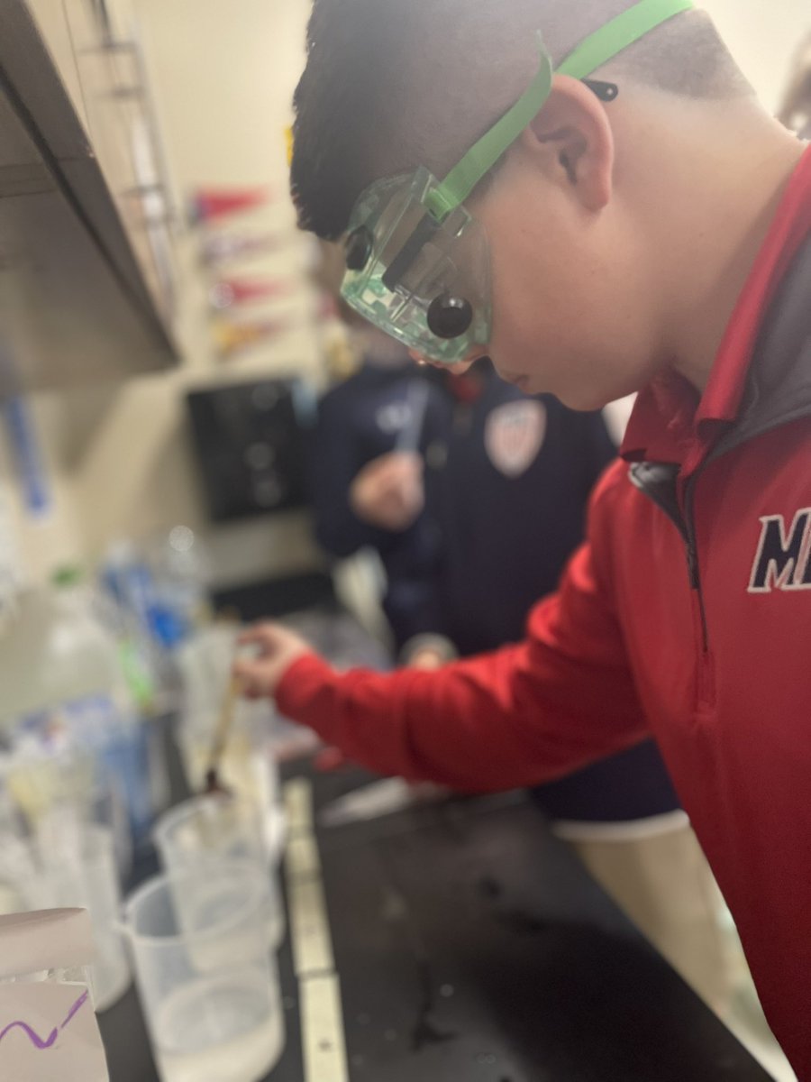 BTChristensen's tweet photo. Polymer Science in the #STEM8 lab this week! Discovering the strengths and weaknesses of PVA vs Silicone solutions. STEM is best explored Hands-On! It’s also okay to be messy! https://t.co/CBu1bSsQKO